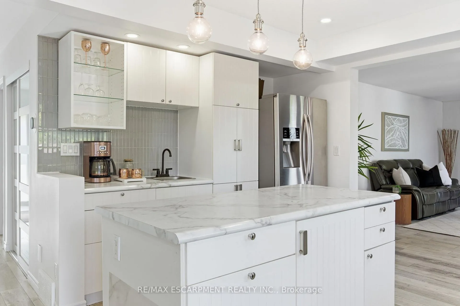Photo 9 of 47 Valley Road, Hamilton, Pleasant View — HOMEH