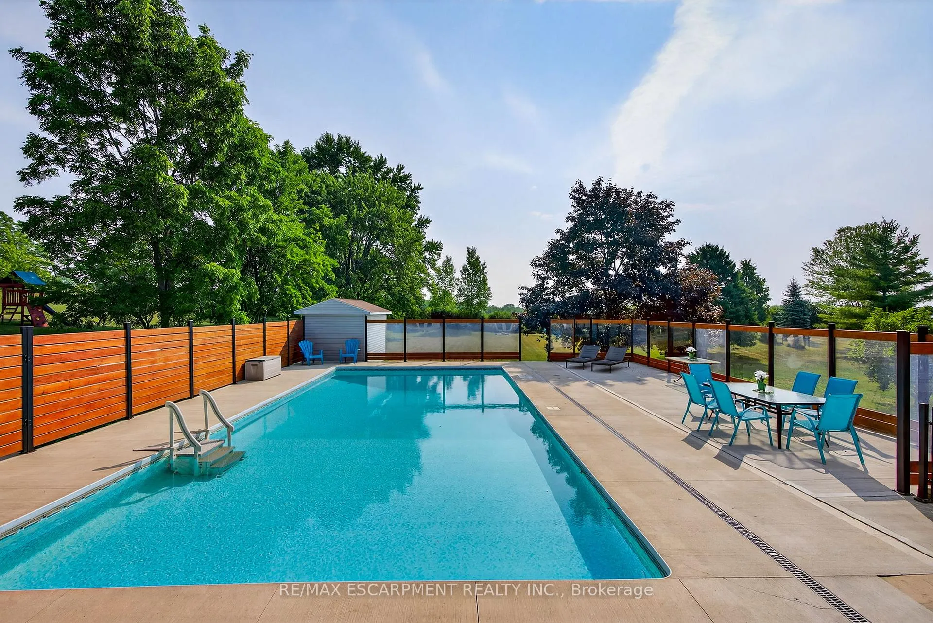 Photo 28 of 47 Valley Road, Hamilton, Pleasant View — HOMEH