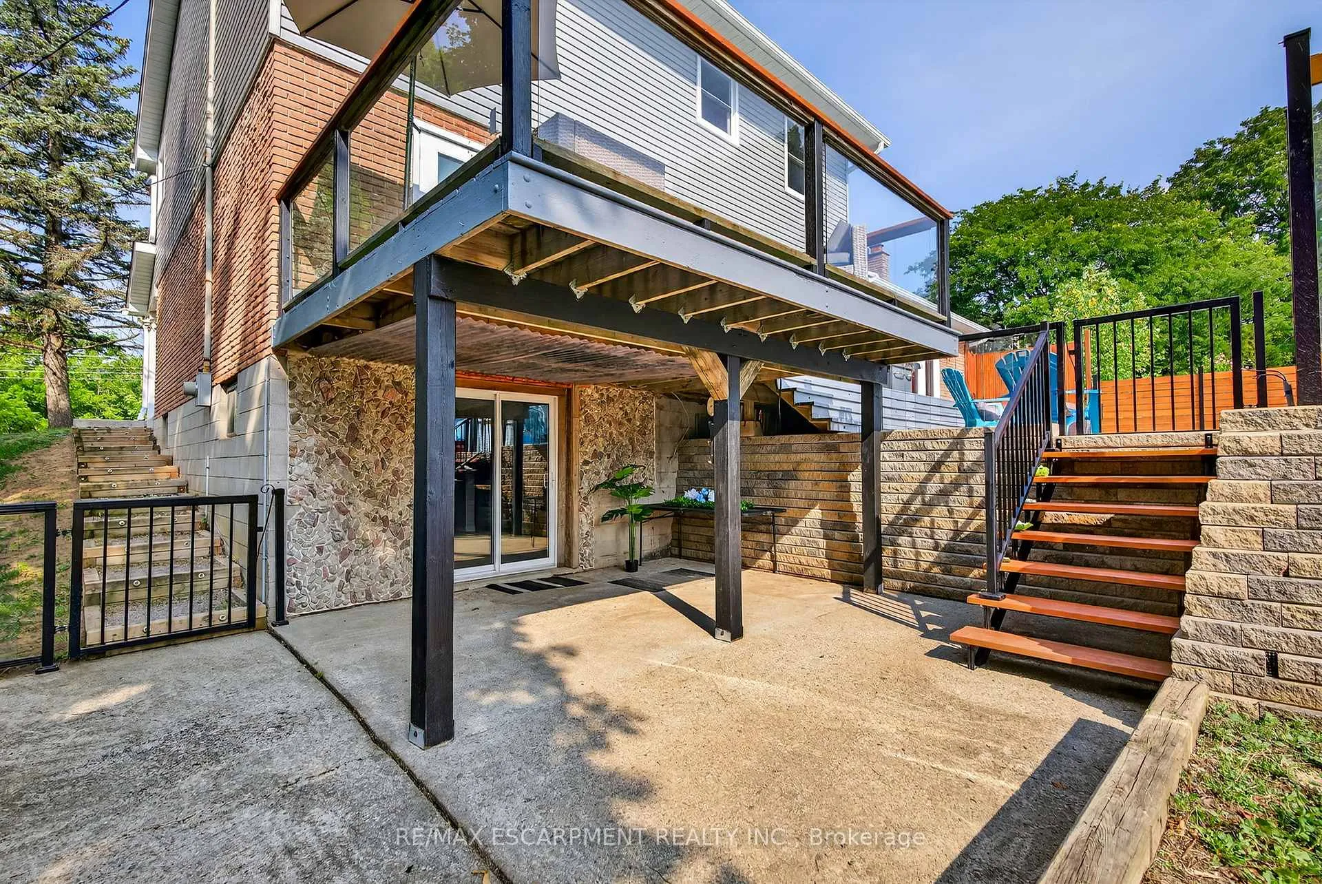 Photo 35 of 47 Valley Road, Hamilton, Pleasant View — HOMEH