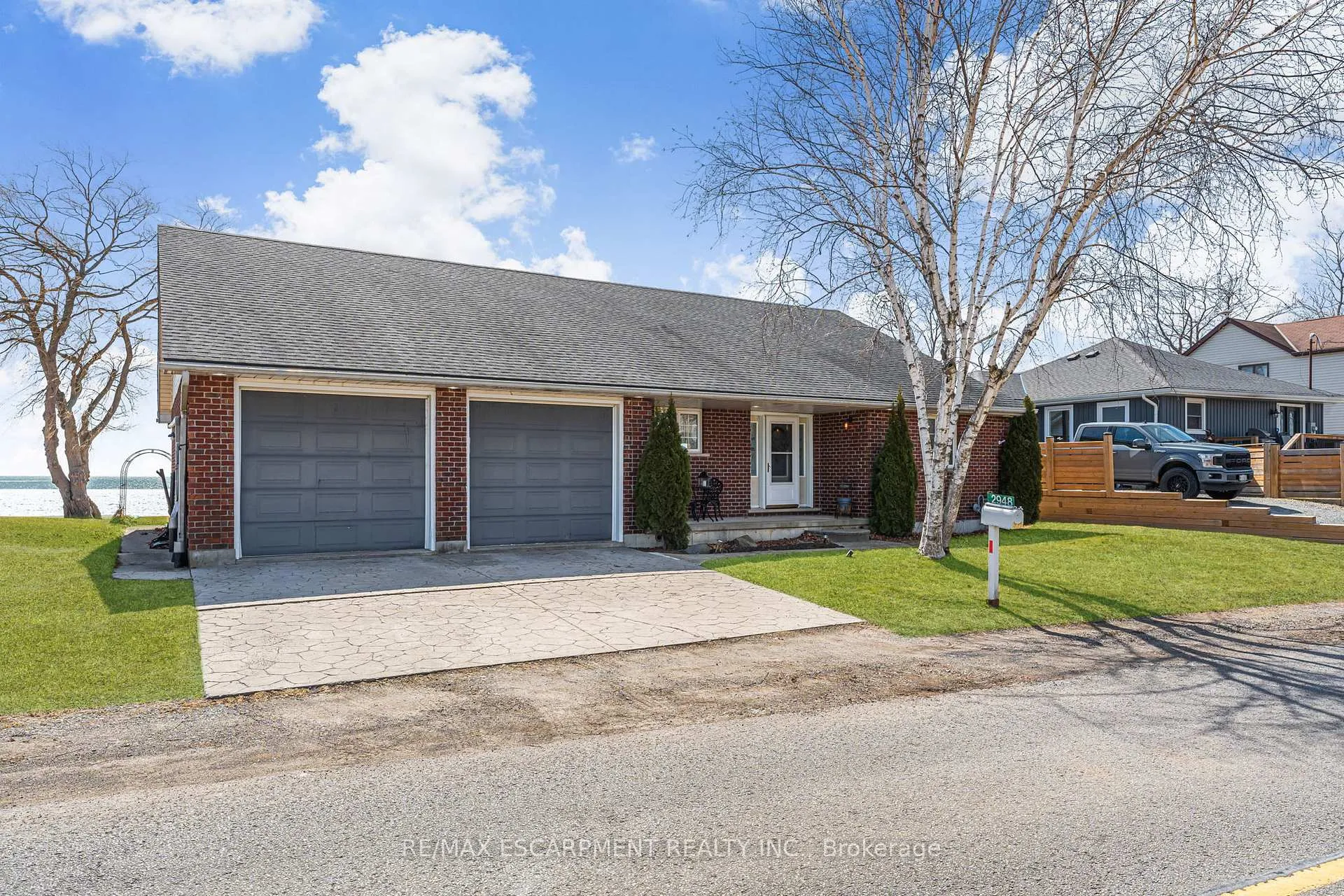 Photo 2 of 2948 Northshore Drive, Haldimand — HOMEH