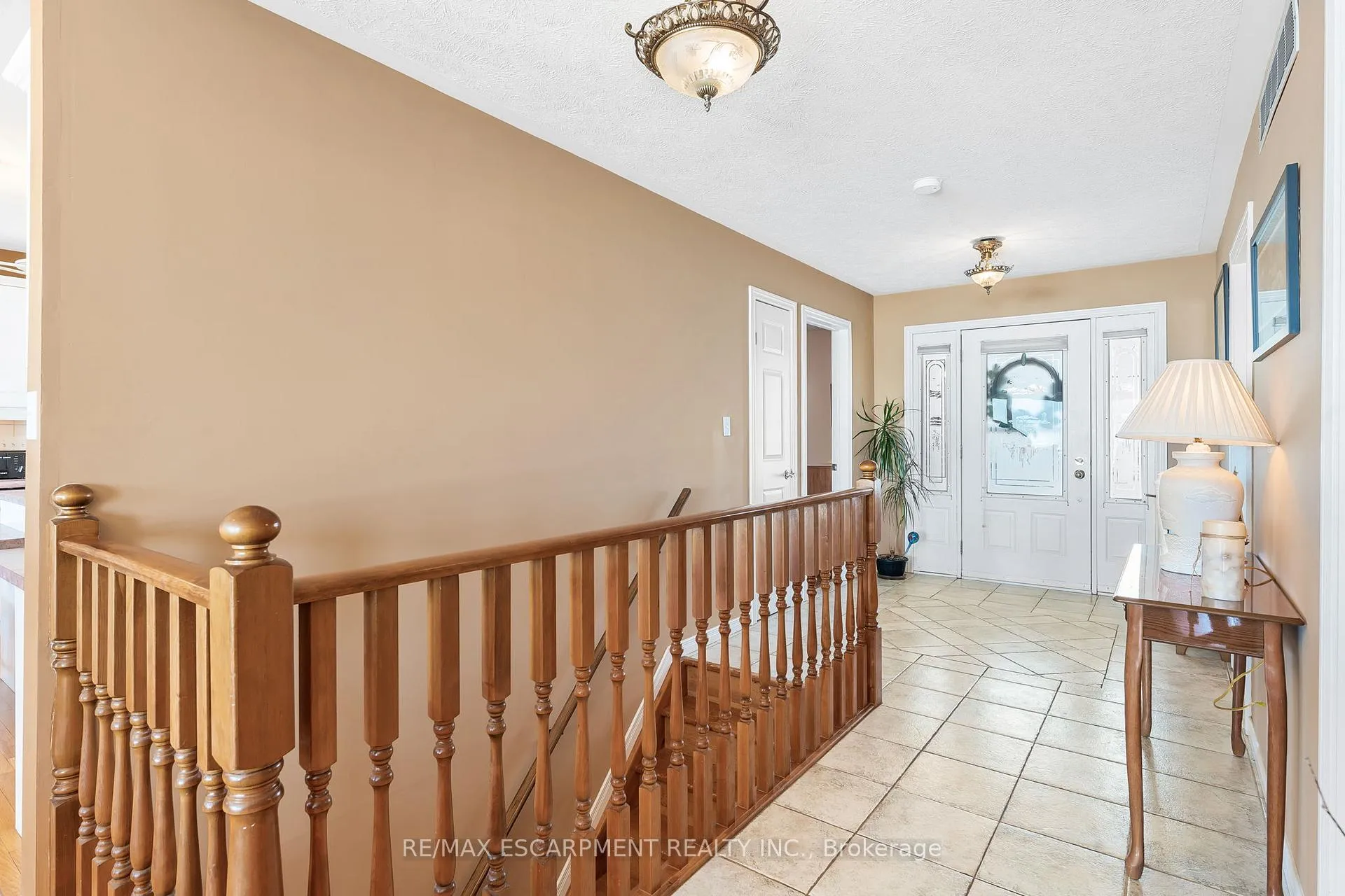 Photo 7 of 2948 Northshore Drive, Haldimand — HOMEH