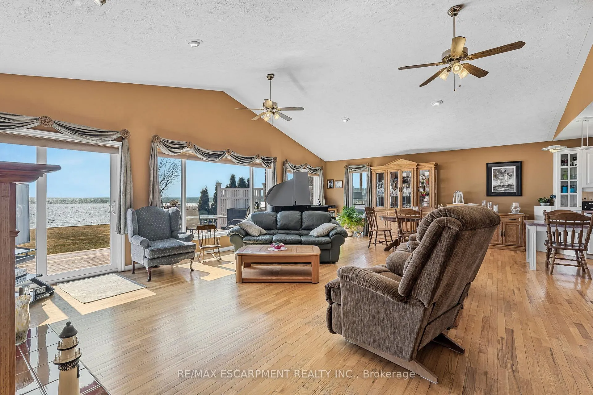Photo 9 of 2948 Northshore Drive, Haldimand — HOMEH
