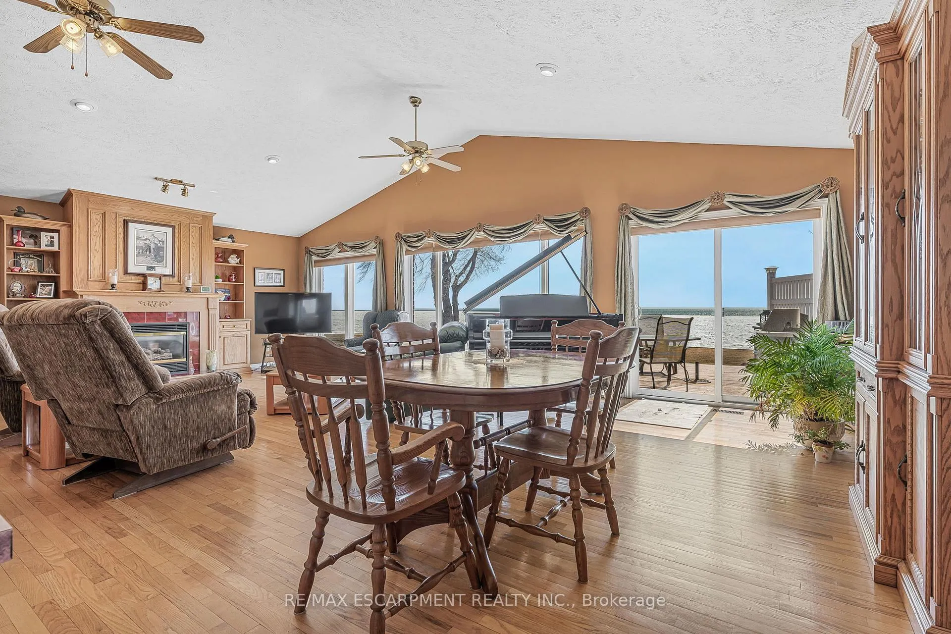 Photo 15 of 2948 Northshore Drive, Haldimand — HOMEH
