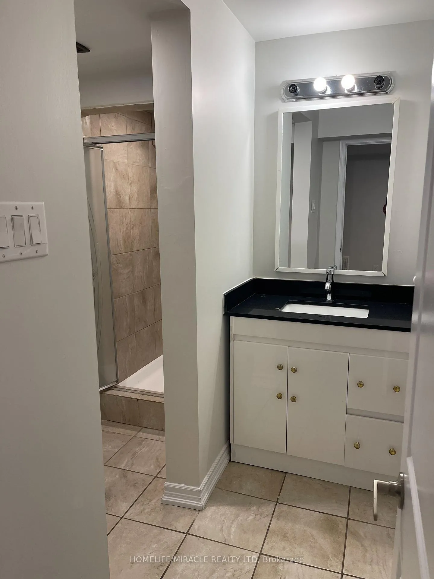 Photo 4 of Unit Basement, 1487 Chretien Street E, Milton, Ford — HOMEH