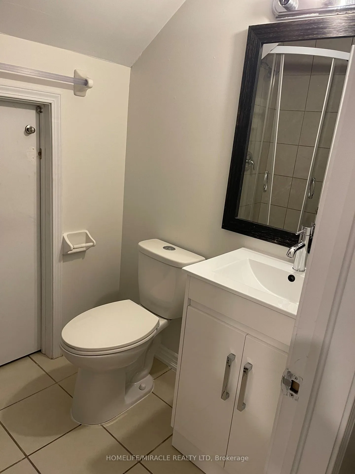Photo 7 of Unit Basement, 1487 Chretien Street E, Milton, Ford — HOMEH