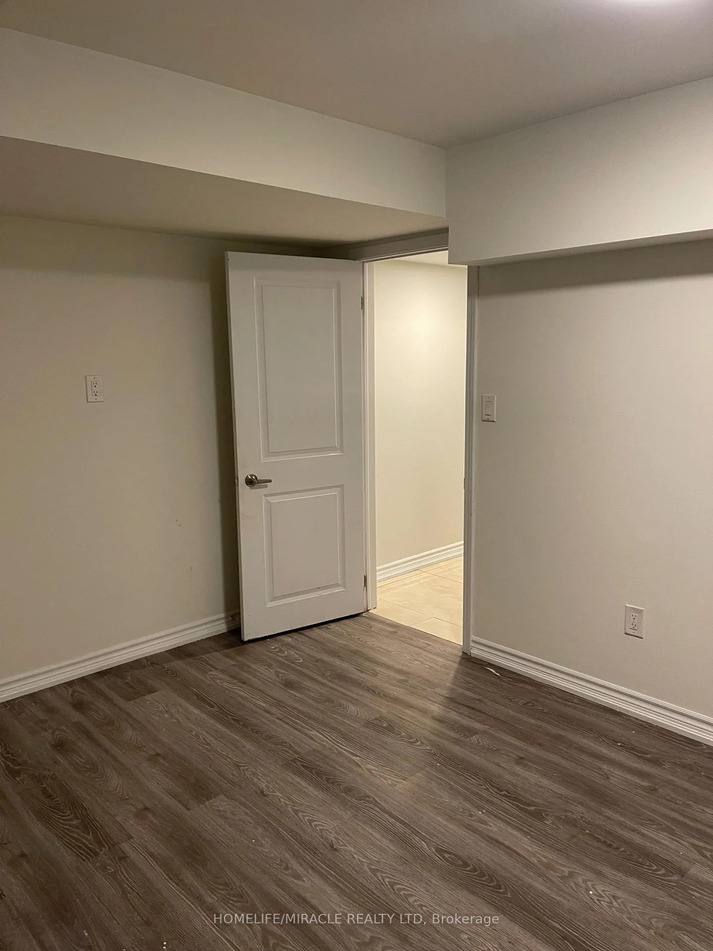 Photo 10 of Unit Basement, 1487 Chretien Street E, Milton, Ford — HOMEH