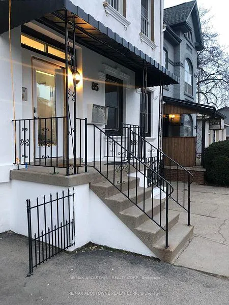 Photo 3 of 85 Wilson Street, Hamilton, Beasley — HOMEH