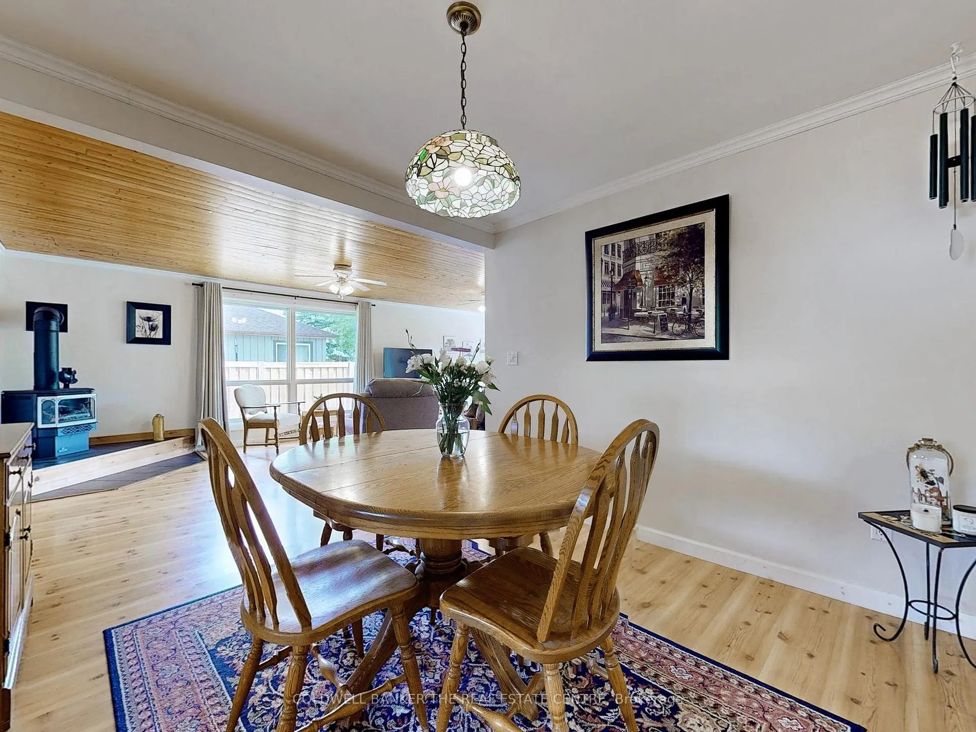 Photo 17 of 910 Barry Avenue, Innisfil, Lefroy — HOMEH