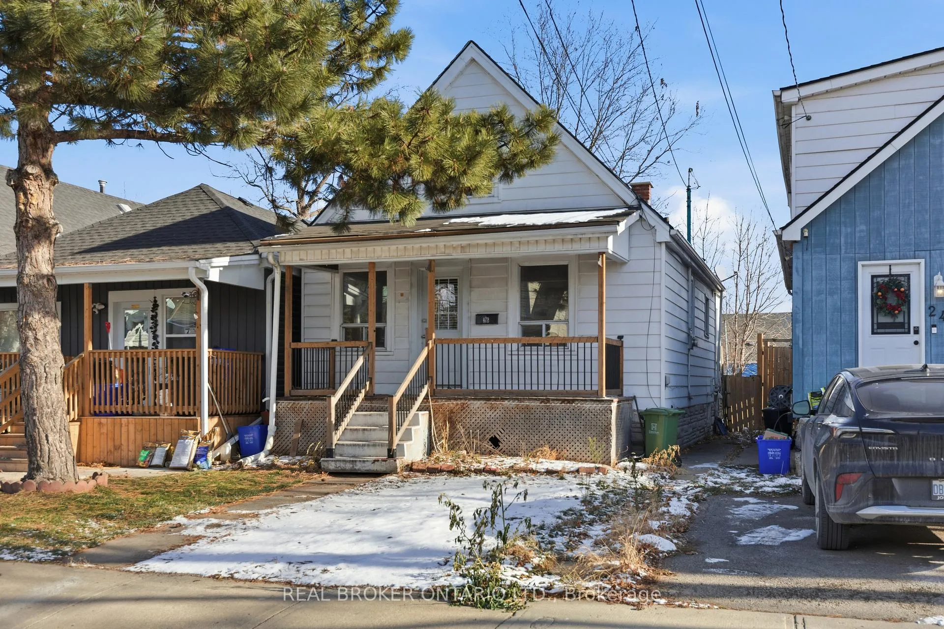 Photo 3 of 26 Bayfield Avenue, Hamilton, Industrial Sector — HOMEH