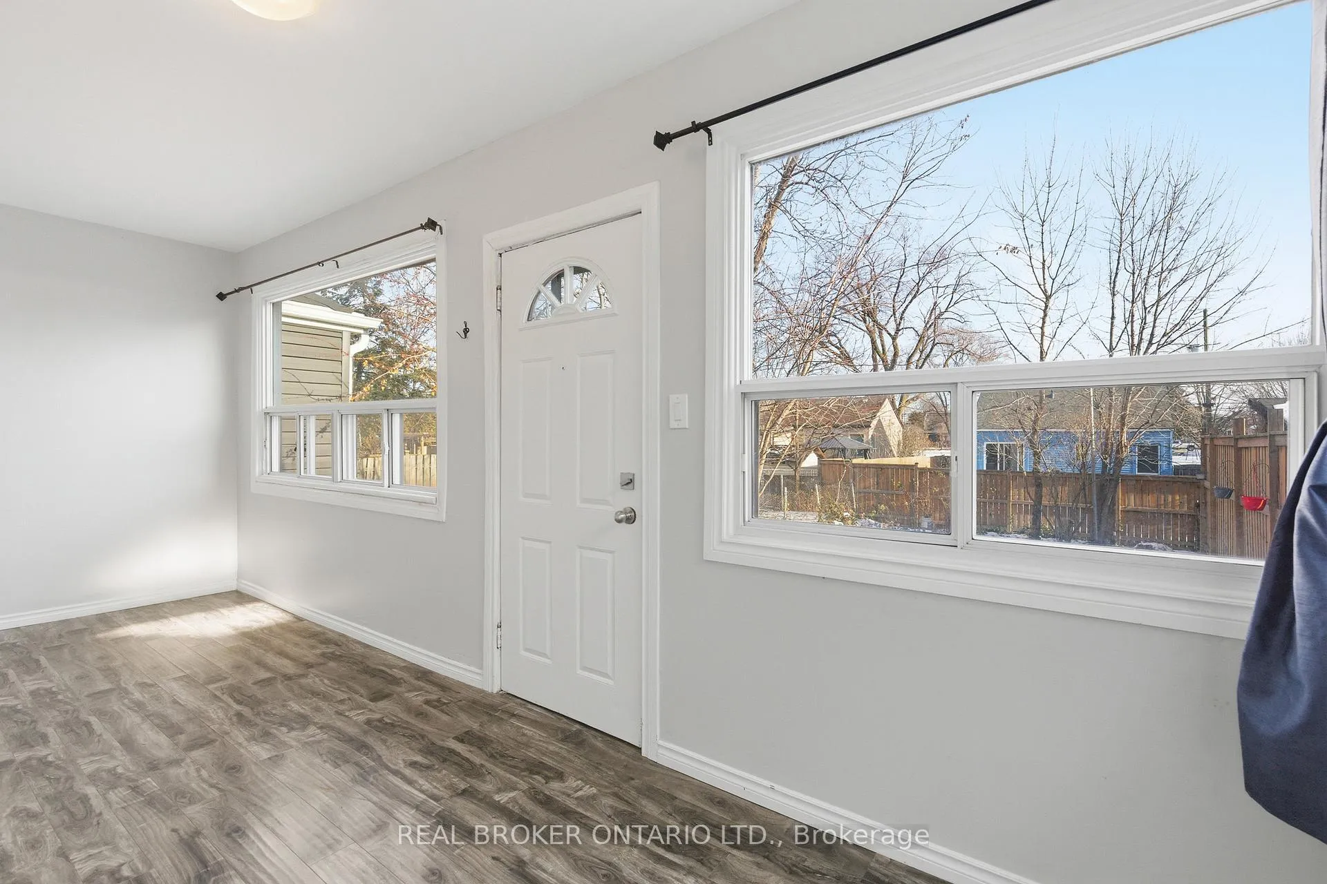 Photo 20 of 26 Bayfield Avenue, Hamilton, Industrial Sector — HOMEH