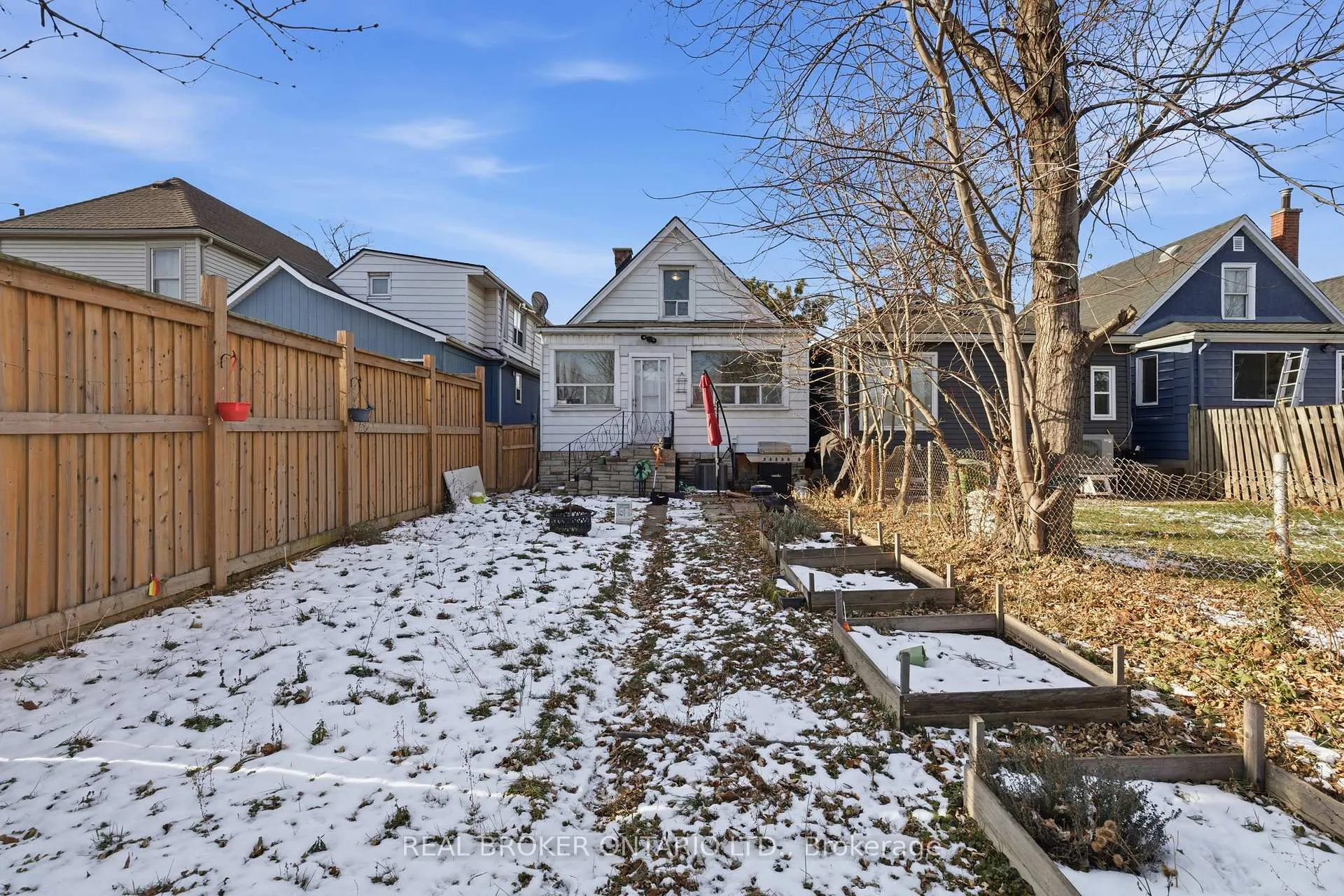 Photo 29 of 26 Bayfield Avenue, Hamilton, Industrial Sector — HOMEH