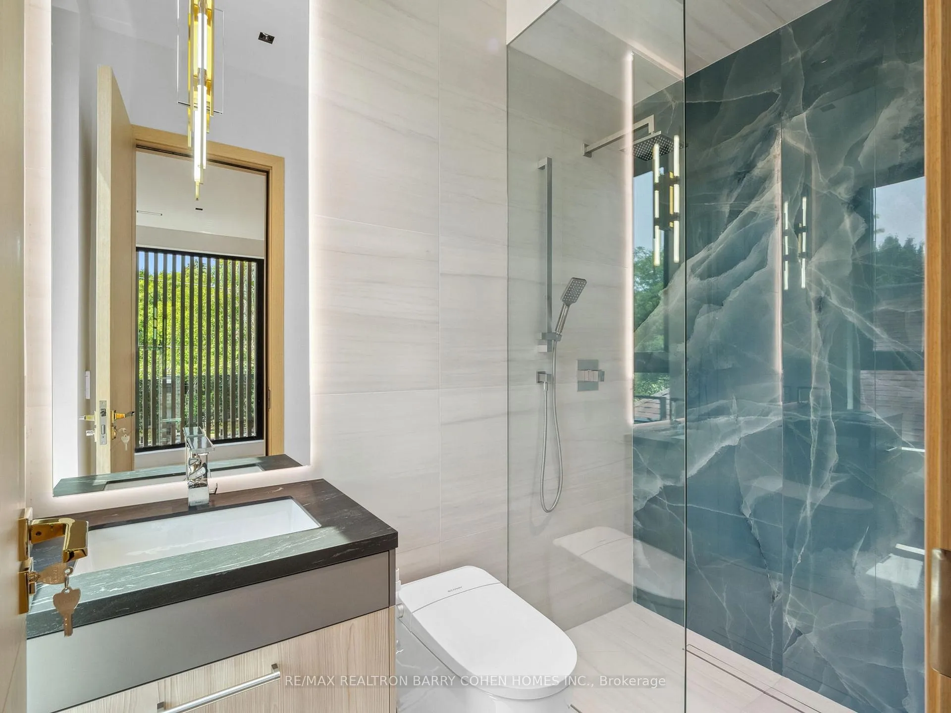 Photo 26 of 60 Alexandra Wood, Toronto, Bedford Park-Nortown — HOMEH