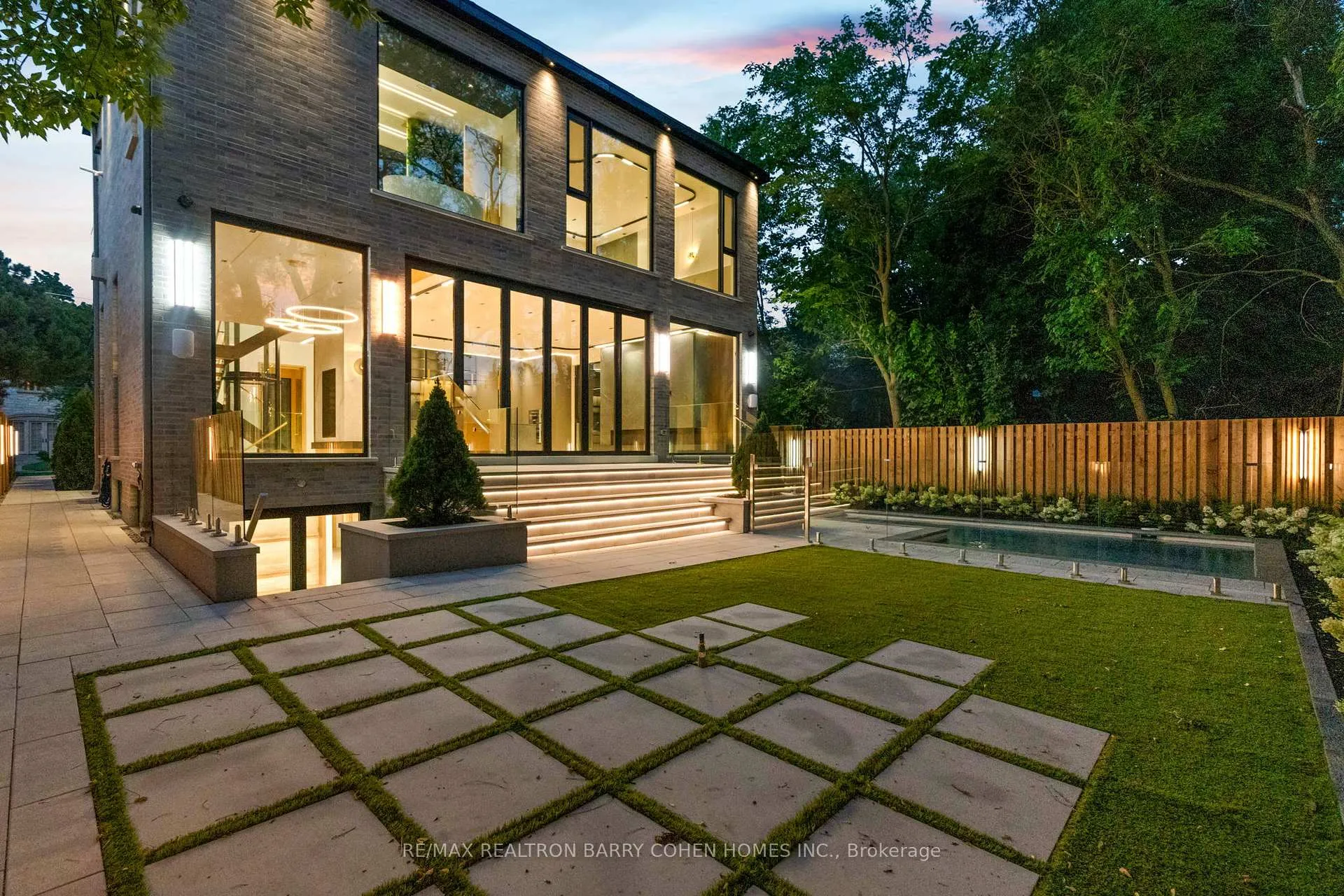 Photo 40 of 60 Alexandra Wood, Toronto, Bedford Park-Nortown — HOMEH