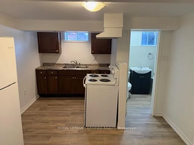Photo 6 of Unit Lower, 6 Prince Charles Drive, Halton Hills, Georgetown — HOMEH