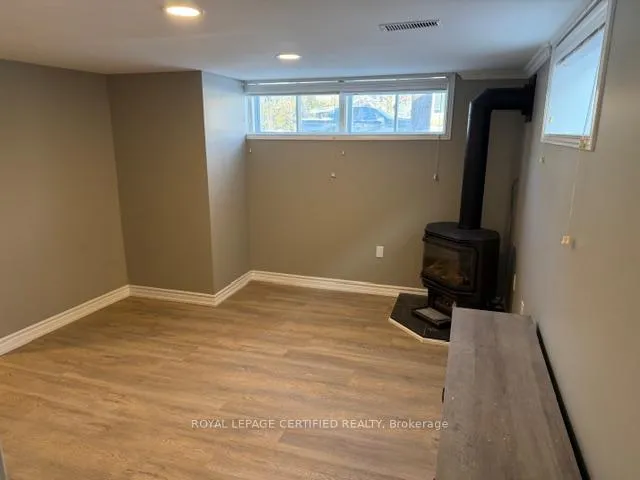 Photo 14 of Unit Lower, 6 Prince Charles Drive, Halton Hills, Georgetown — HOMEH