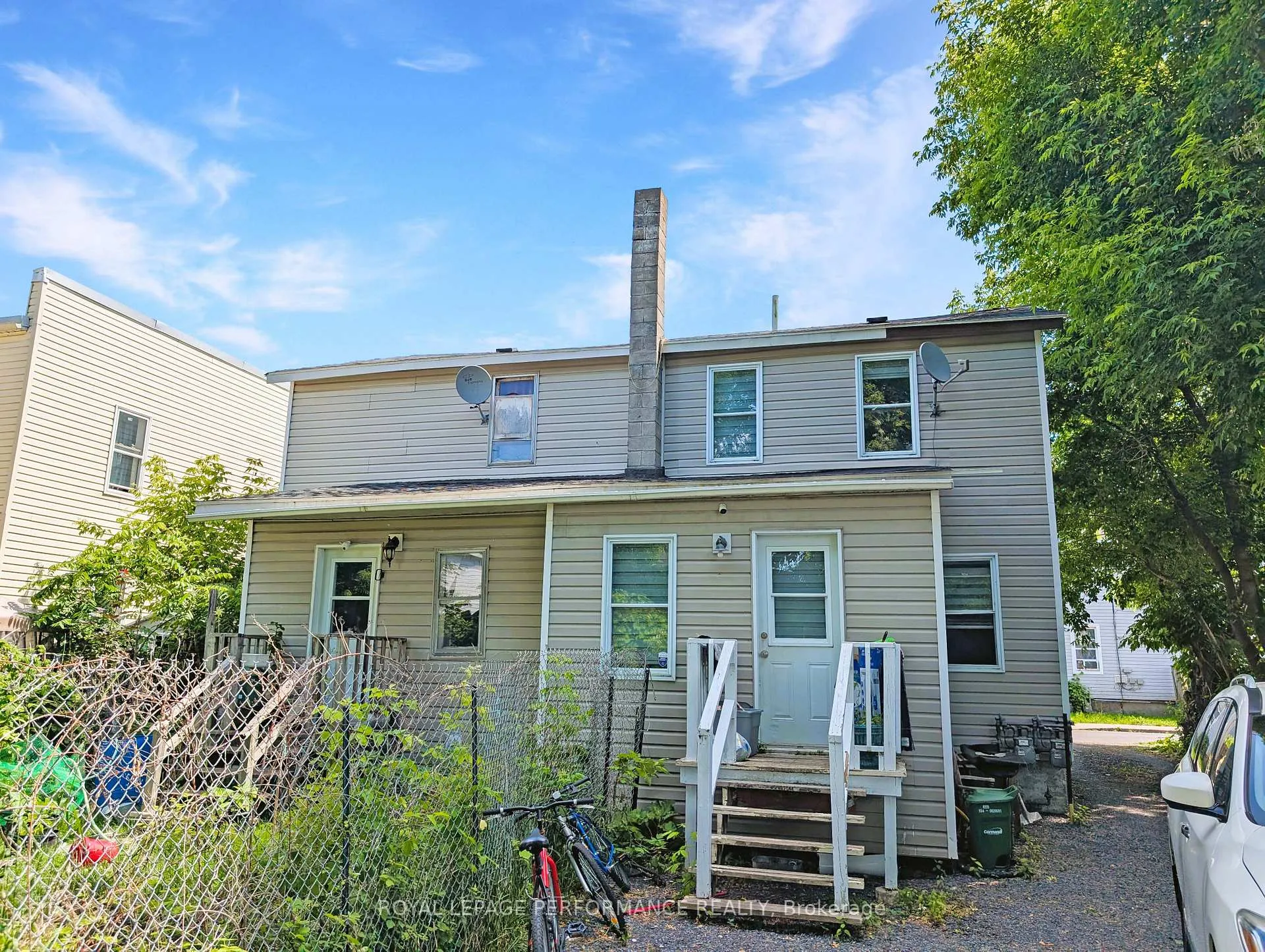 Photo 2 of 307-309 Prince Arthur Street, Cornwall — HOMEH