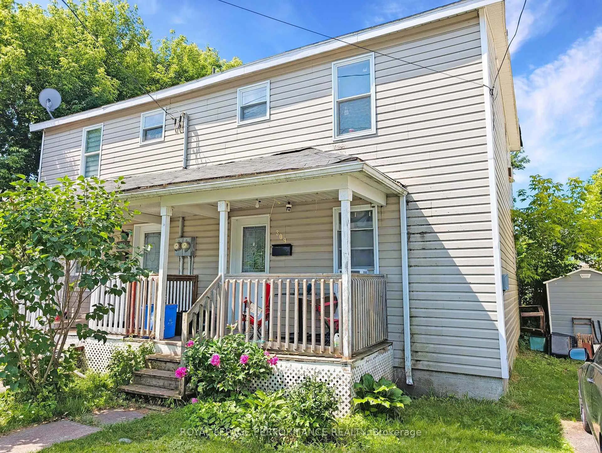 Photo 11 of 307-309 Prince Arthur Street, Cornwall — HOMEH