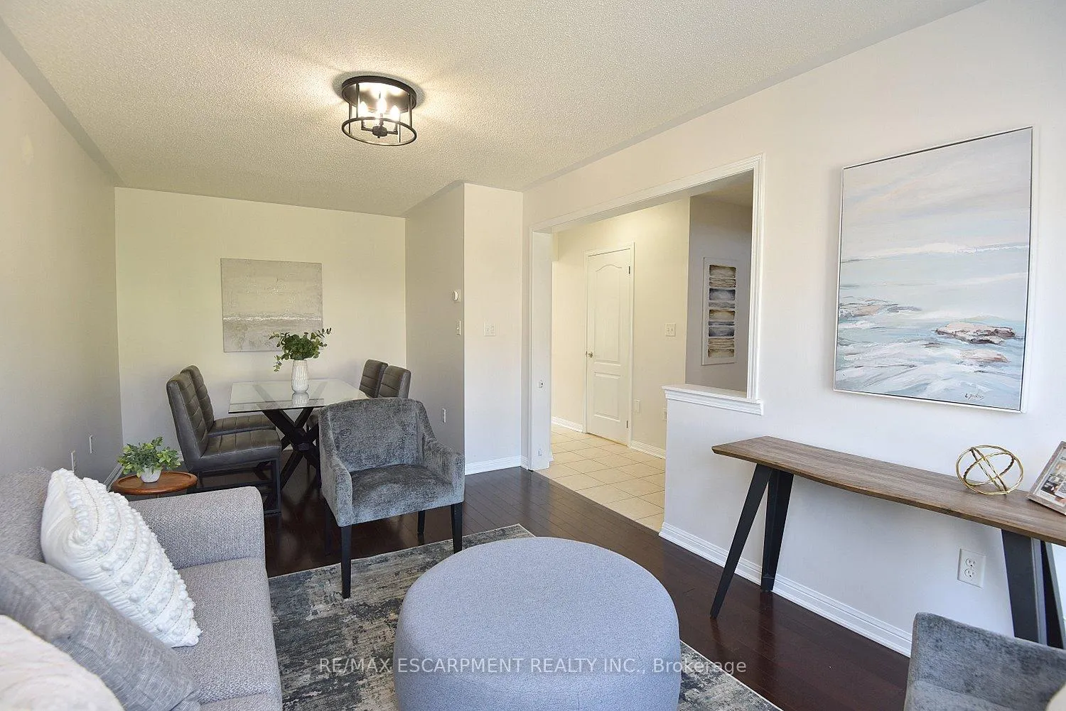 Photo 8 of 45 Ohara Lane, Hamilton, Meadowlands — HOMEH