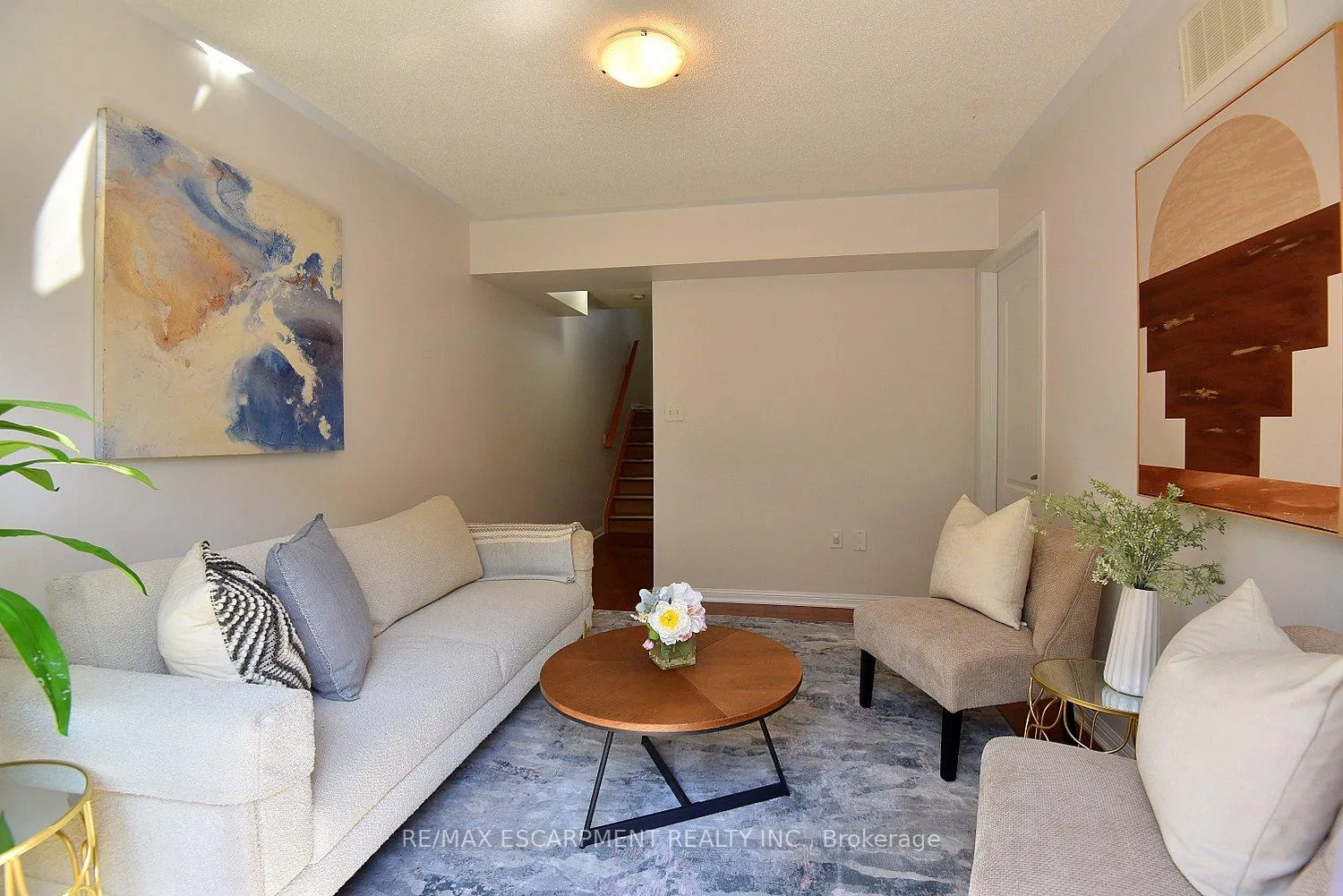 Photo 22 of 45 Ohara Lane, Hamilton, Meadowlands — HOMEH