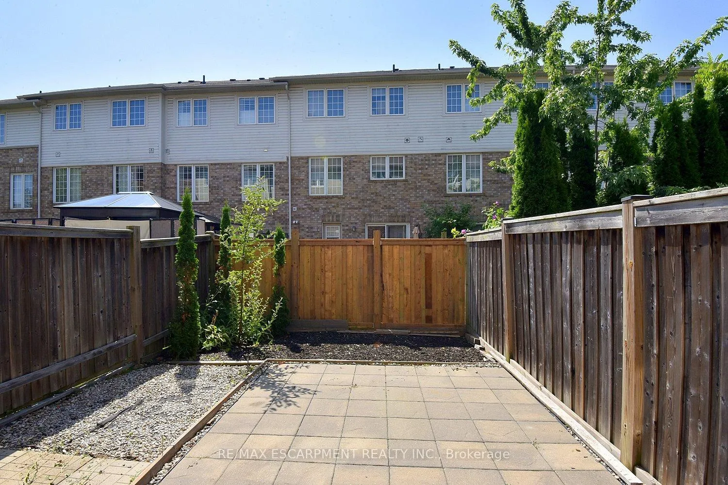 Photo 34 of 45 Ohara Lane, Hamilton, Meadowlands — HOMEH