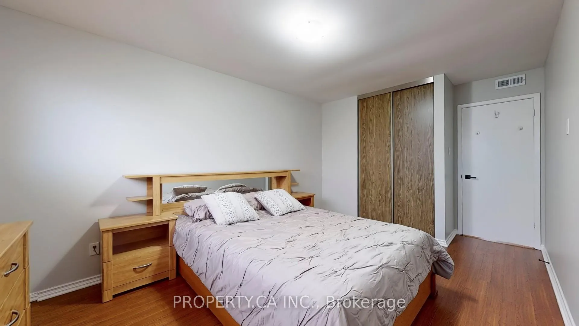 Photo 20 of 1556 Jaywin Circle, Pickering, Village East — HOMEH