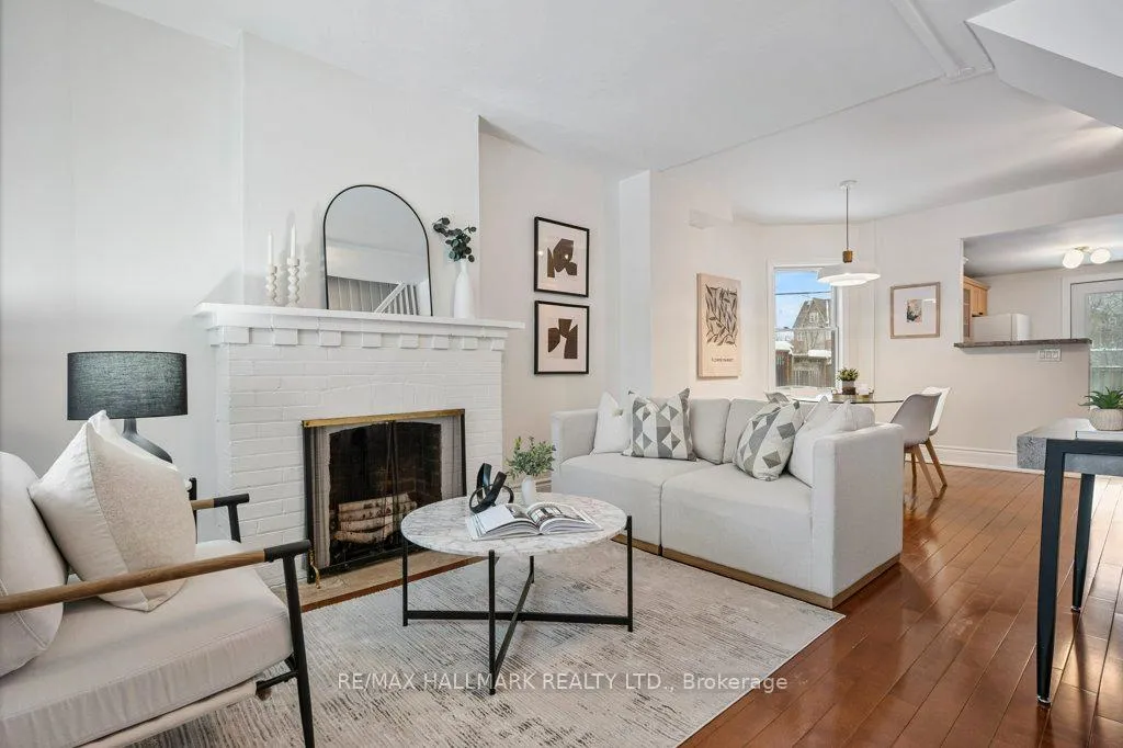 Photo 2 of 203 Oakcrest Avenue, Toronto, East End-Danforth — HOMEH