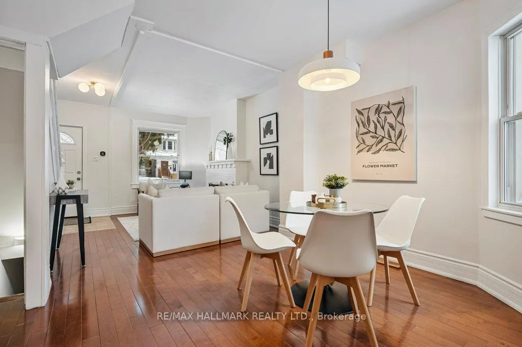 Photo 11 of 203 Oakcrest Avenue, Toronto, East End-Danforth — HOMEH