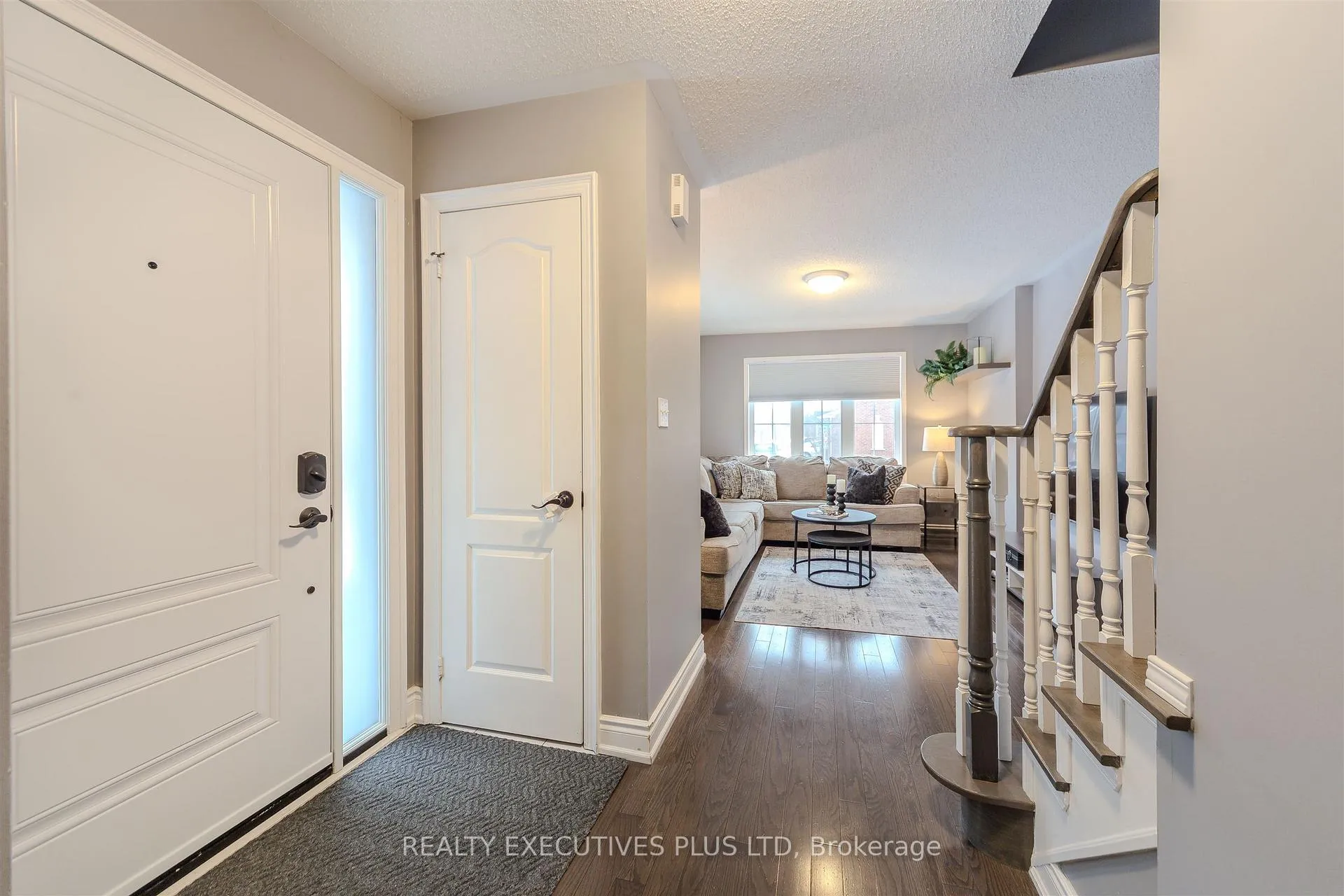 Photo 9 of 57 Tansley Crescent, Ajax, Northeast Ajax — HOMEH