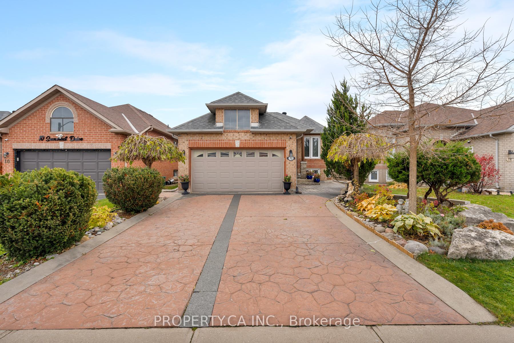 Photo 1 of 12 Suncrest Drive, Brampton, Brampton West — HOMEH
