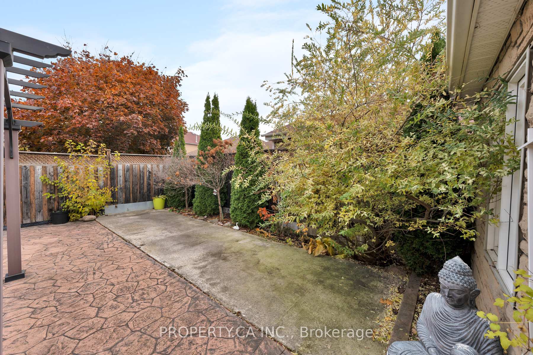 Photo 44 of 12 Suncrest Drive, Brampton, Brampton West — HOMEH