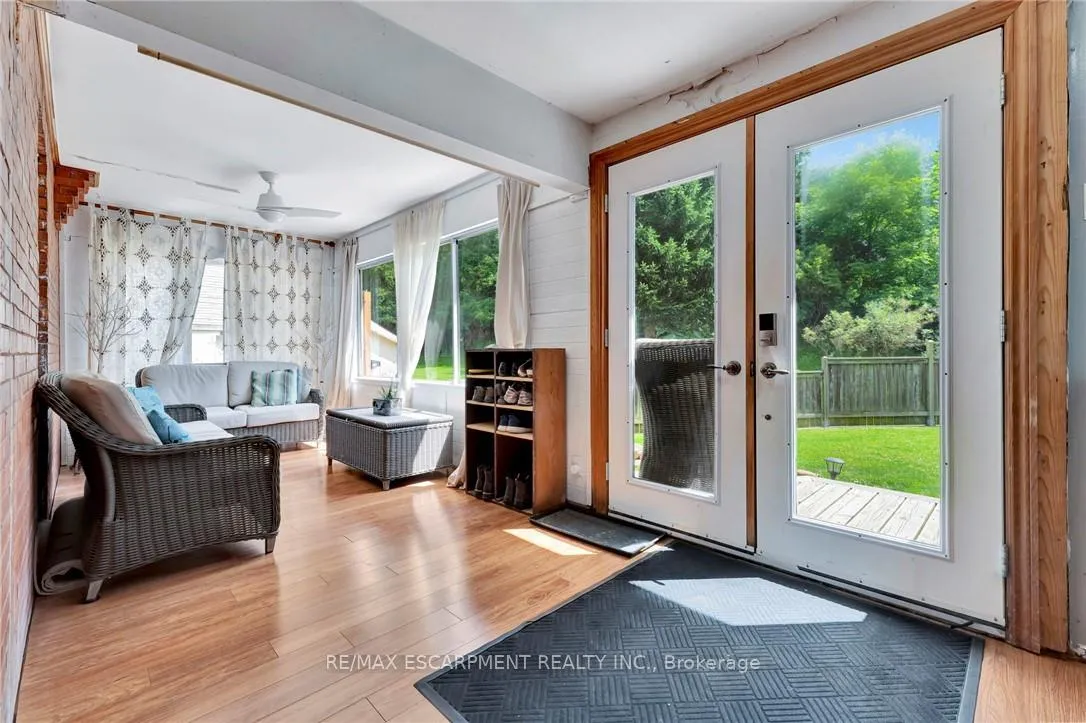 Photo 6 of 2038 Governors Road, Hamilton, Ancaster — HOMEH