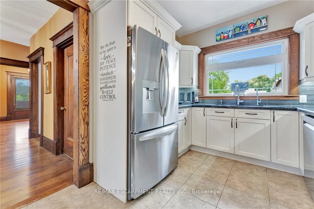Photo 10 of 2038 Governors Road, Hamilton, Ancaster — HOMEH