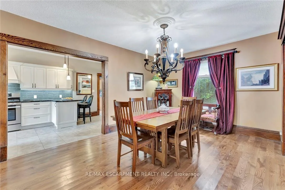 Photo 13 of 2038 Governors Road, Hamilton, Ancaster — HOMEH