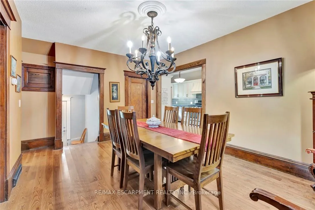 Photo 14 of 2038 Governors Road, Hamilton, Ancaster — HOMEH