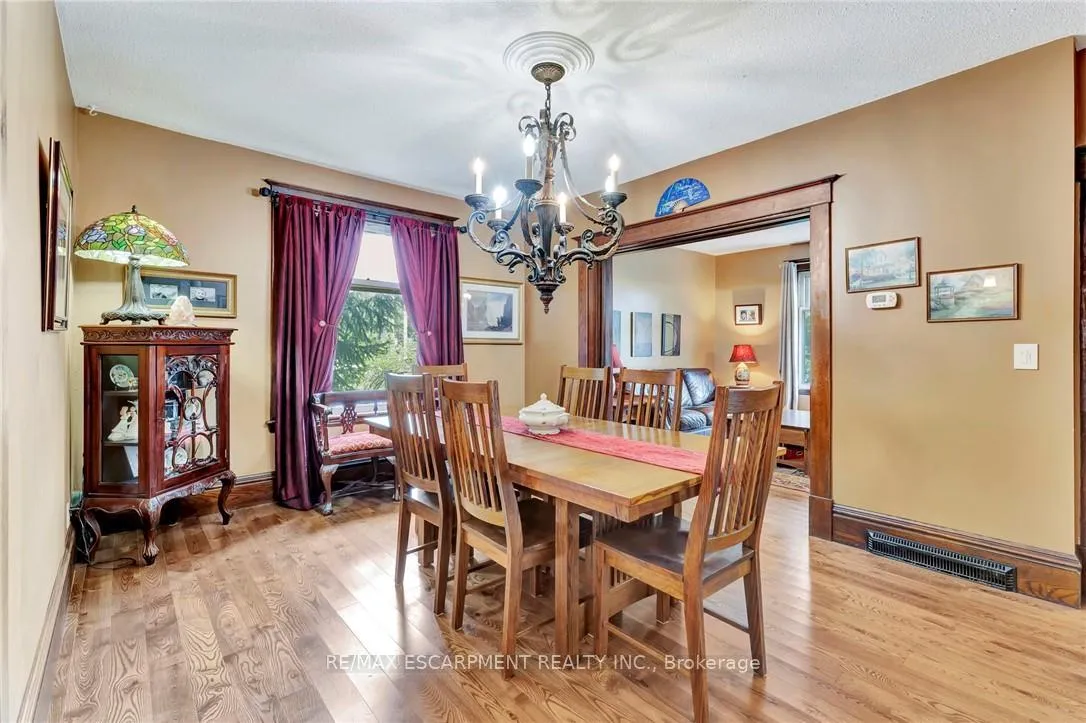 Photo 15 of 2038 Governors Road, Hamilton, Ancaster — HOMEH