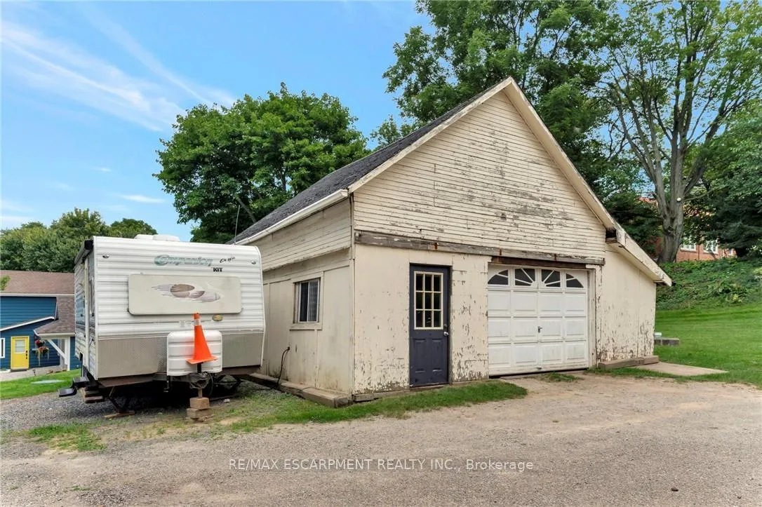 Photo 38 of 2038 Governors Road, Hamilton, Ancaster — HOMEH
