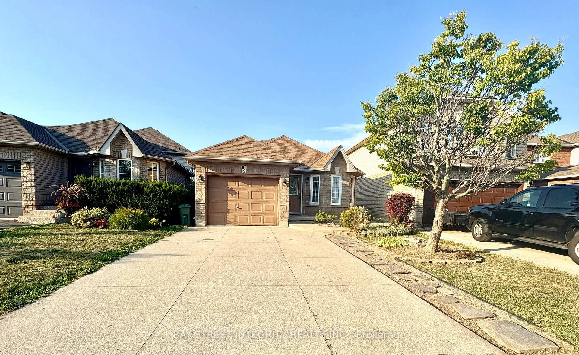 Photo 1 of 62 Briarose Place, Hamilton, Mountview — HOMEH
