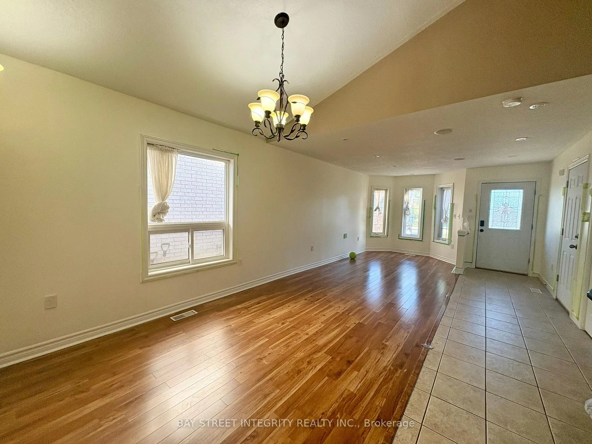 Photo 3 of 62 Briarose Place, Hamilton, Mountview — HOMEH