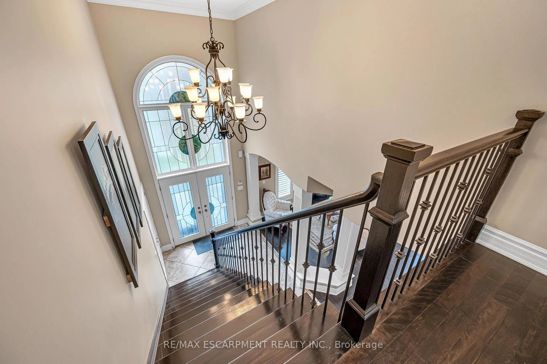 Photo 7 of 15 Silver Maple Drive, Hamilton, Ancaster — HOMEH