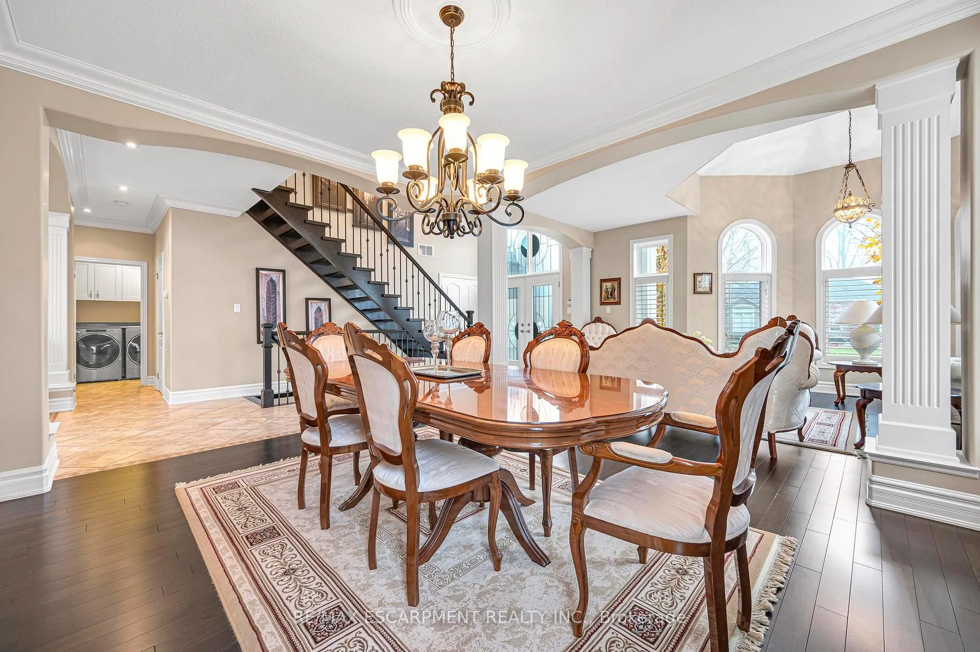 Photo 11 of 15 Silver Maple Drive, Hamilton, Ancaster — HOMEH