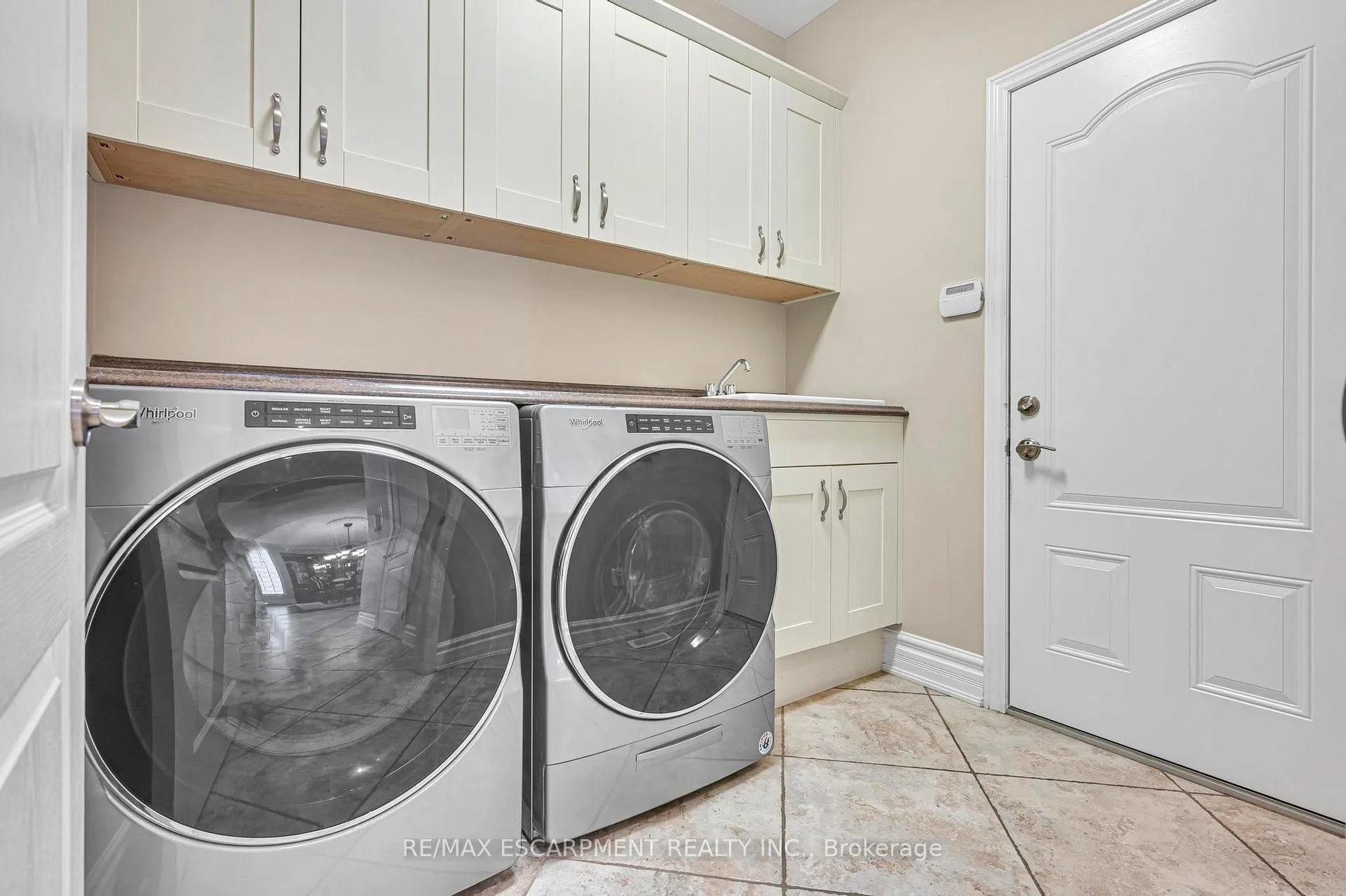 Photo 30 of 15 Silver Maple Drive, Hamilton, Ancaster — HOMEH