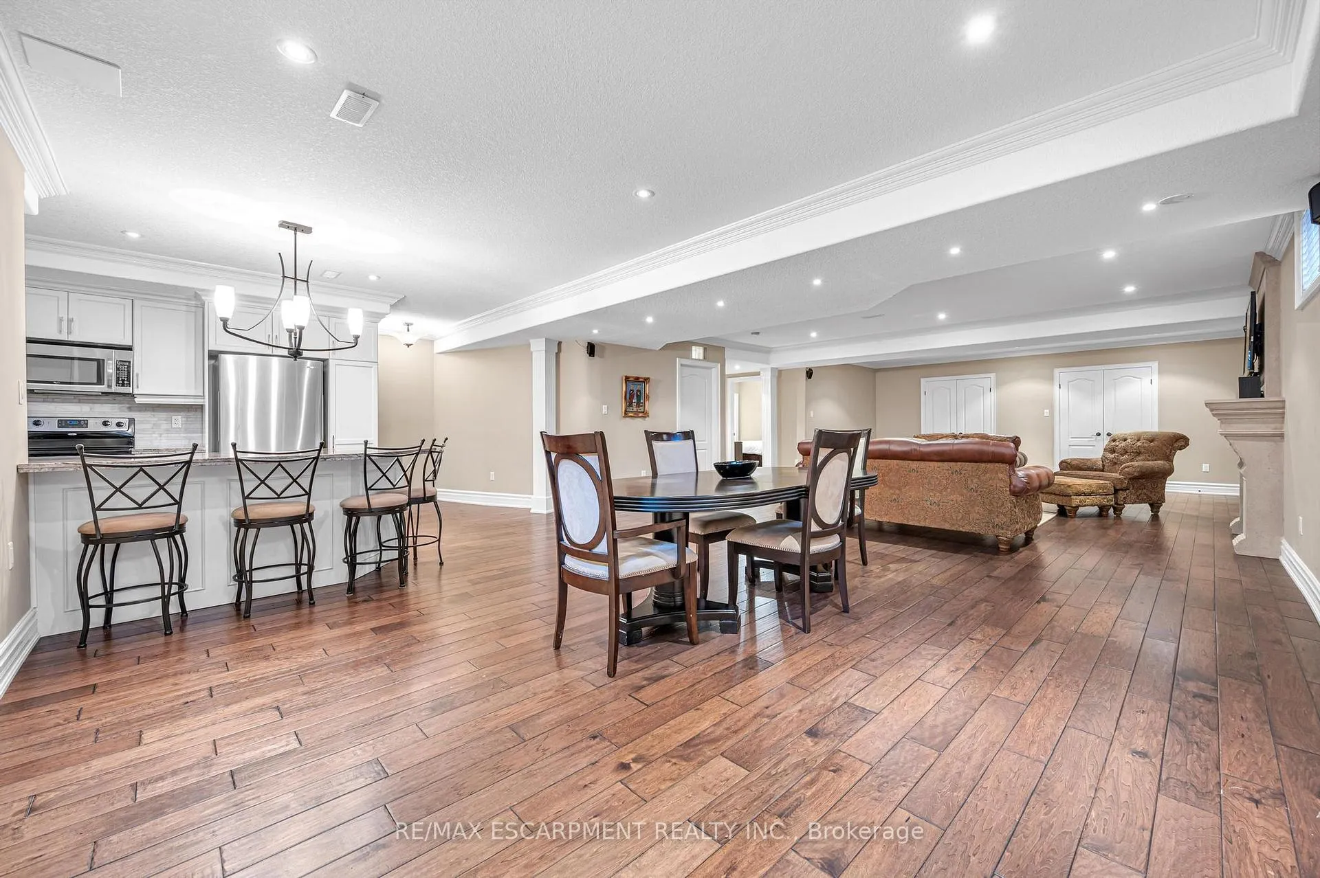 Photo 37 of 15 Silver Maple Drive, Hamilton, Ancaster — HOMEH