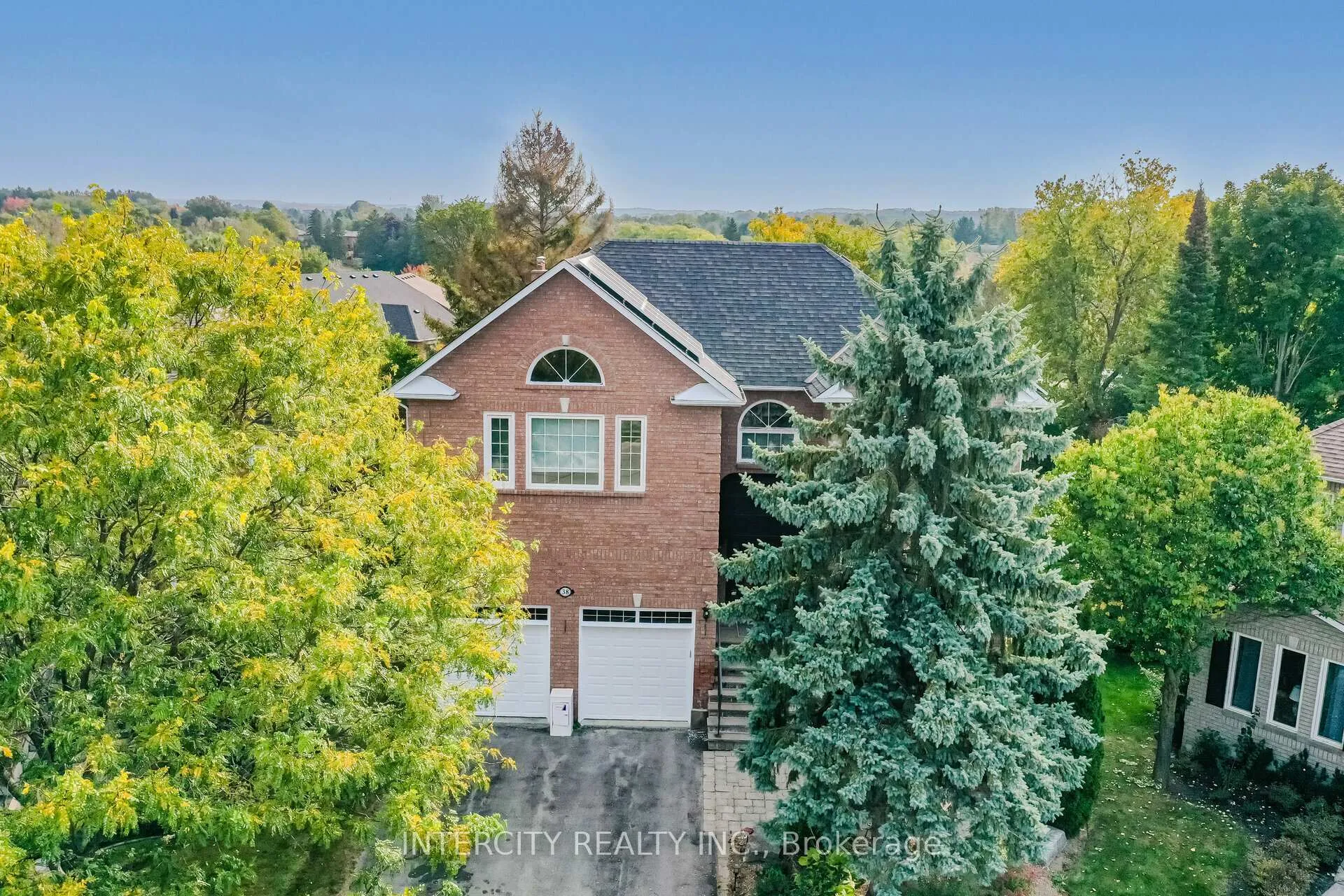 Photo 2 of 38 Corner Ridge Road, Aurora, Aurora Highlands — HOMEH