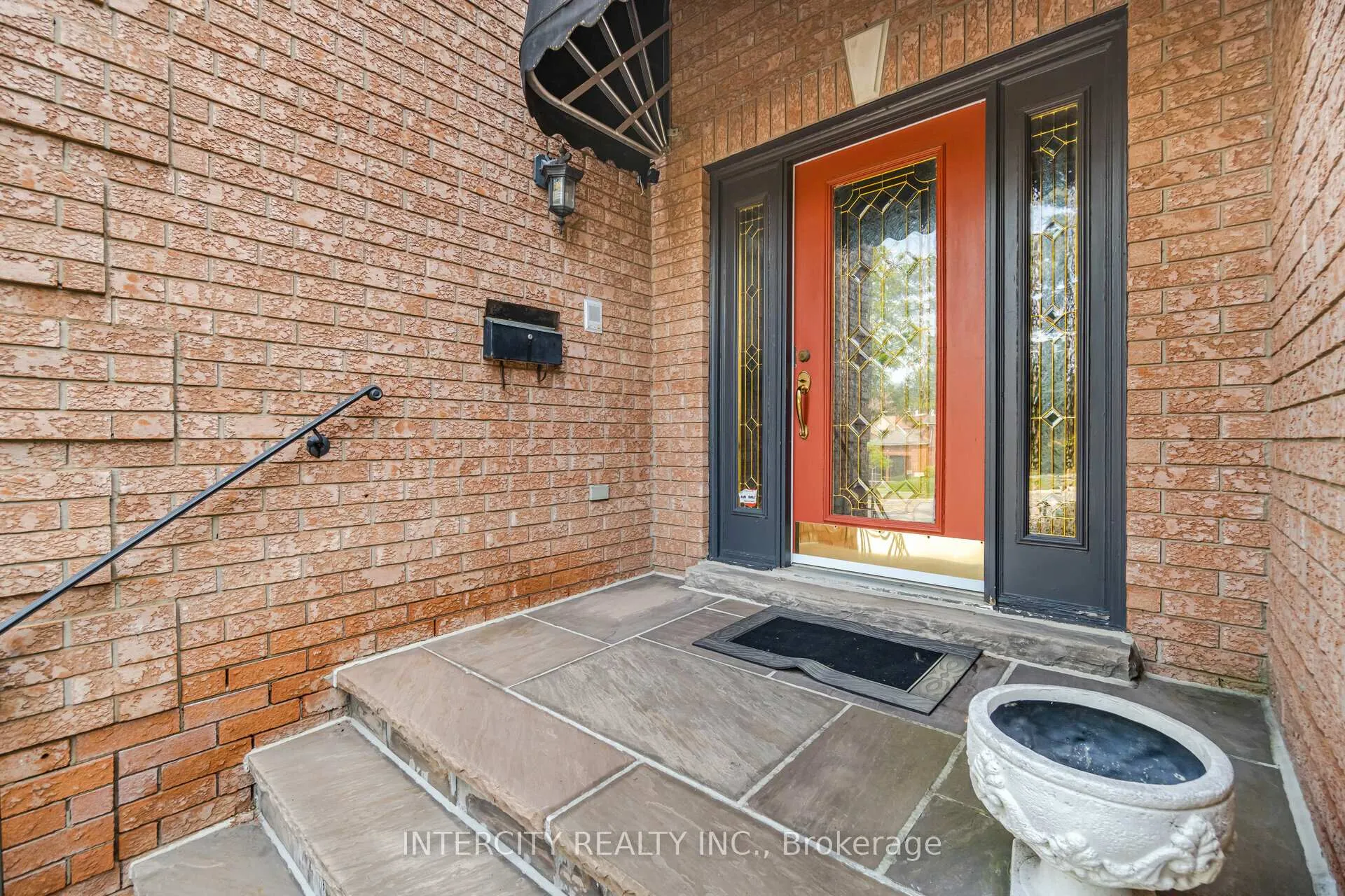 Photo 3 of 38 Corner Ridge Road, Aurora, Aurora Highlands — HOMEH