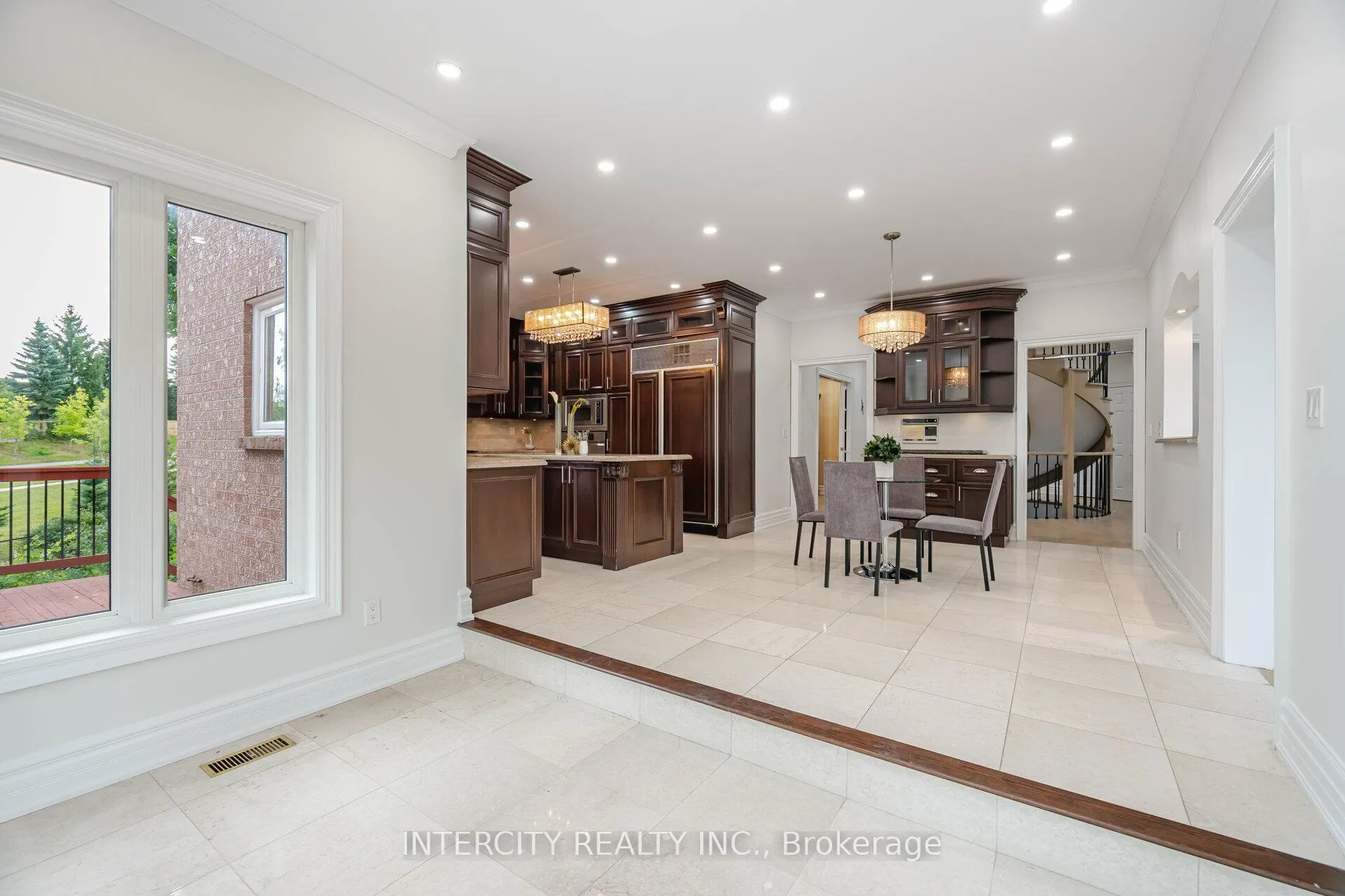 Photo 14 of 38 Corner Ridge Road, Aurora, Aurora Highlands — HOMEH