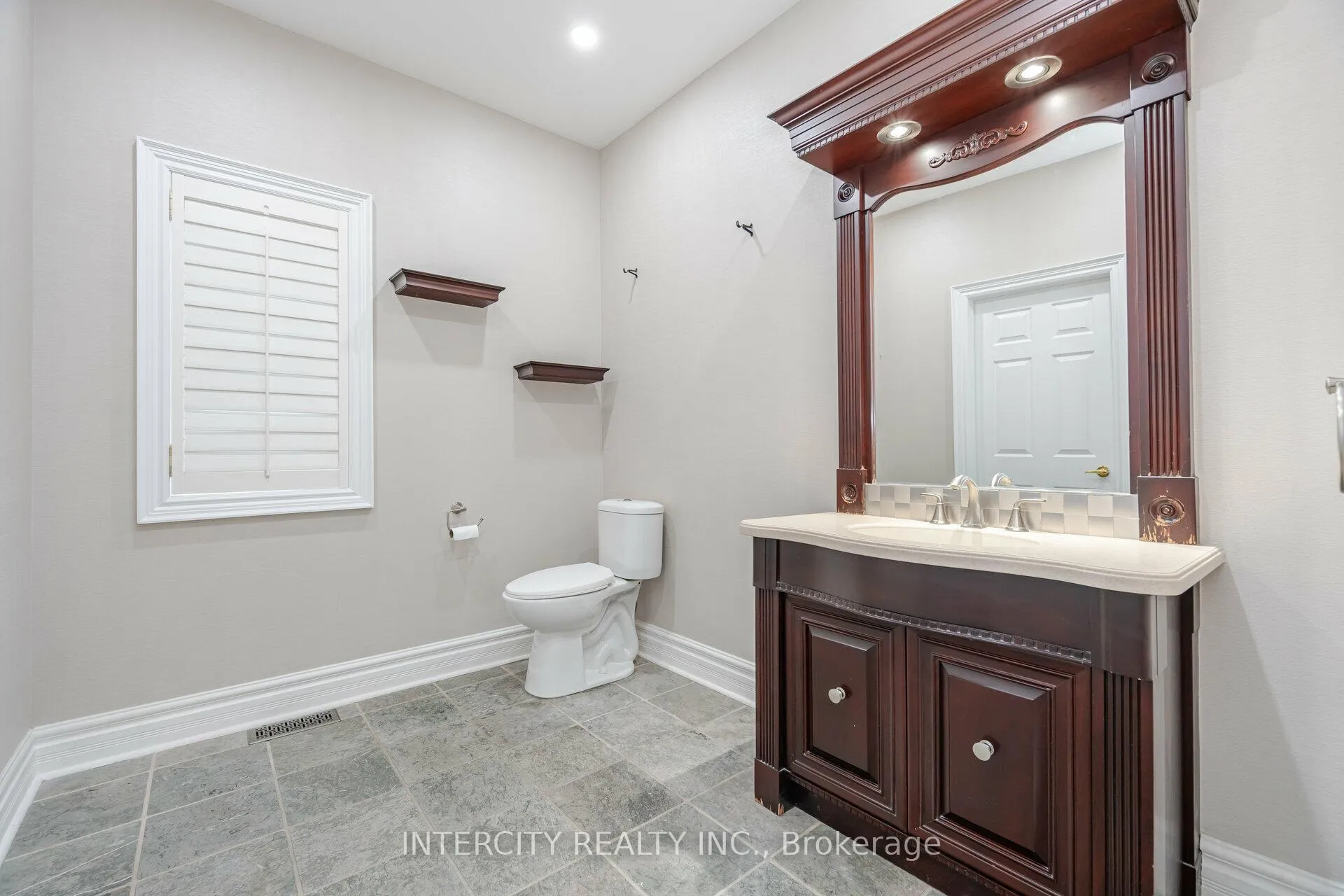 Photo 19 of 38 Corner Ridge Road, Aurora, Aurora Highlands — HOMEH