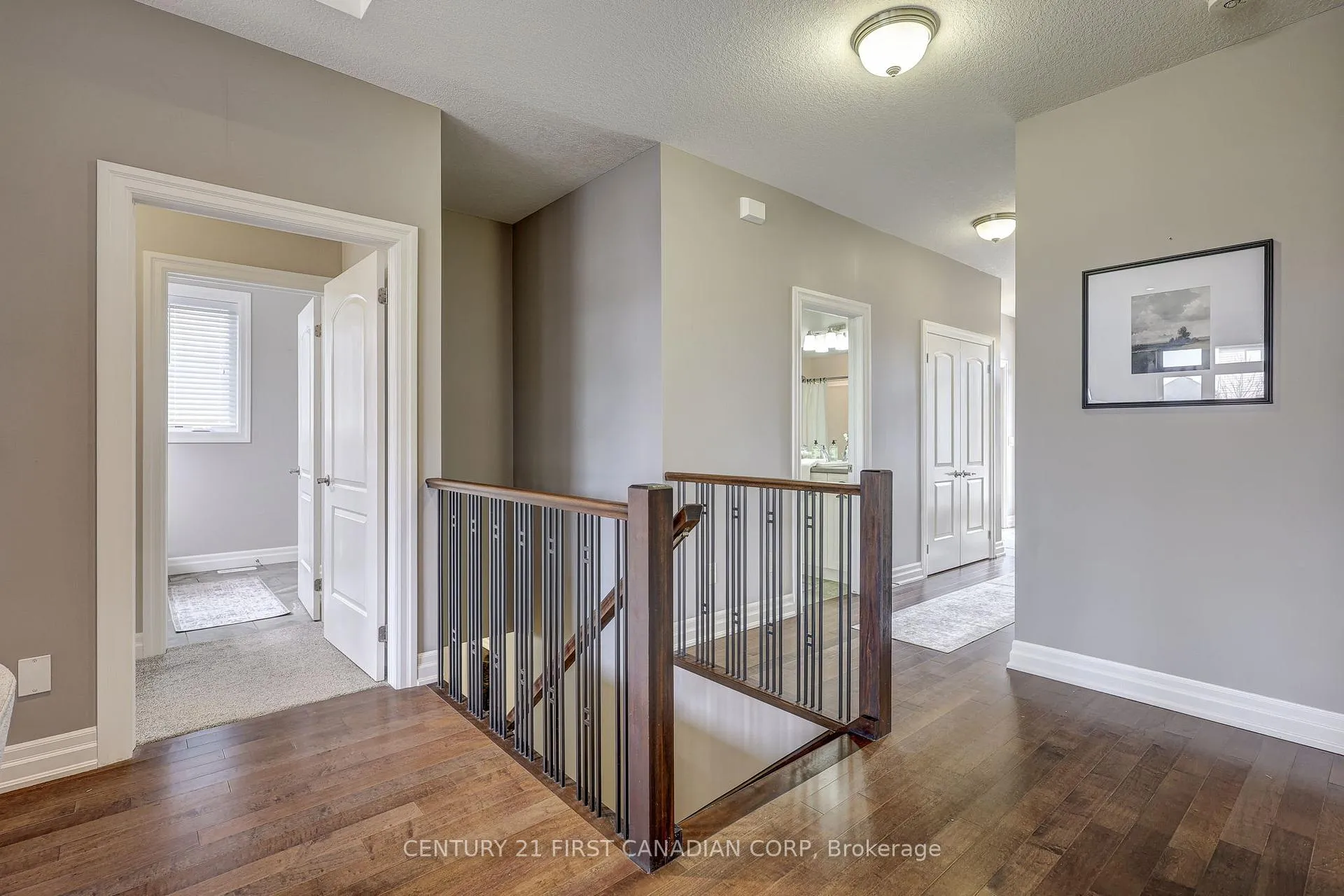 Photo 21 of 696 Bennett Crescent, Strathroy-Caradoc, Mount Brydges — HOMEH