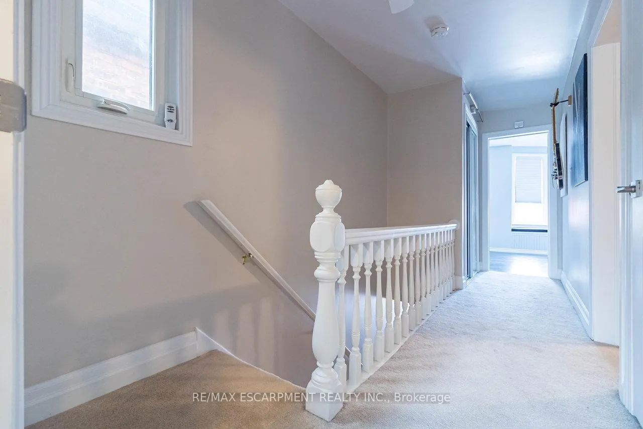 Photo 16 of 24 Fife Street, Hamilton, Gibson — HOMEH