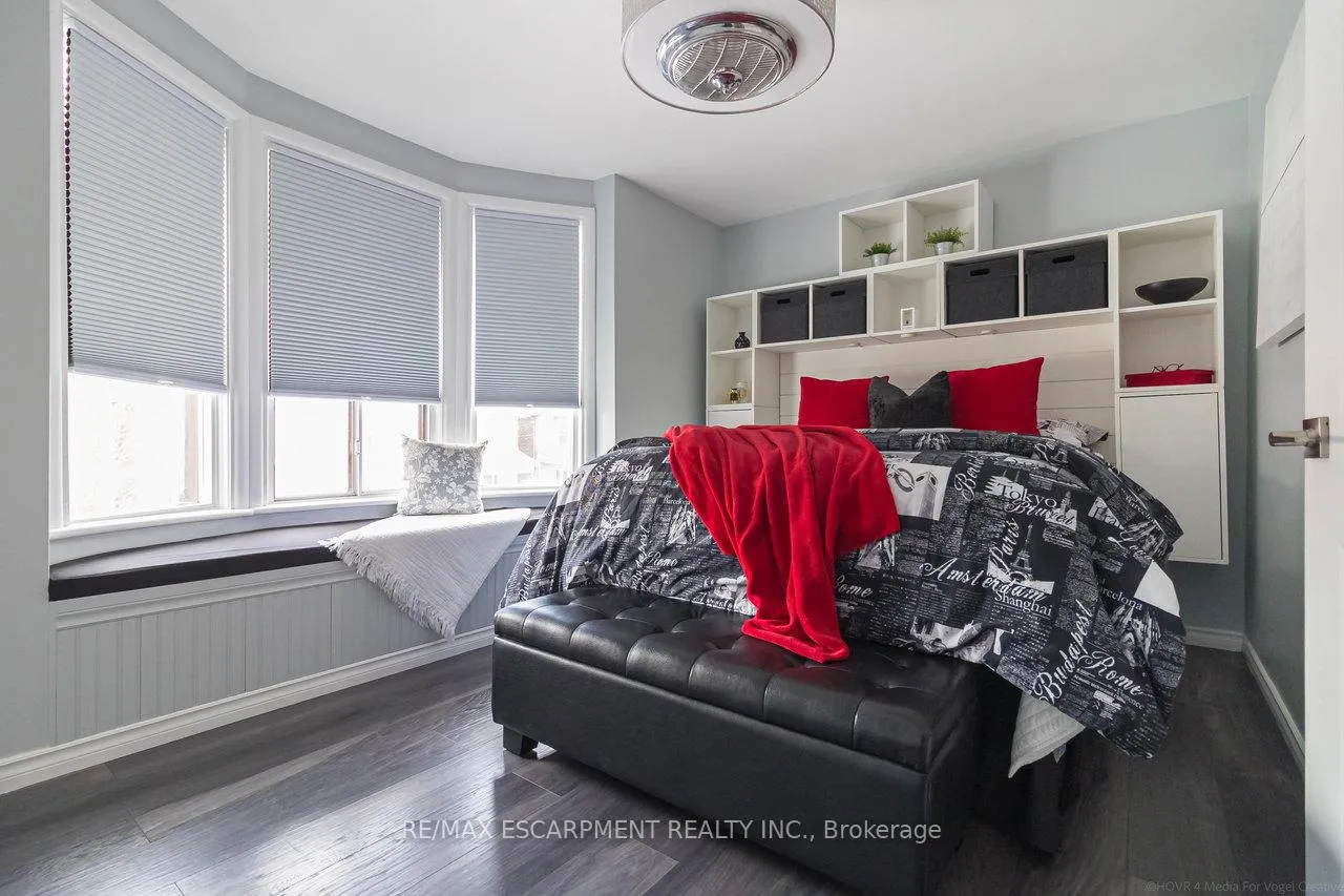 Photo 17 of 24 Fife Street, Hamilton, Gibson — HOMEH