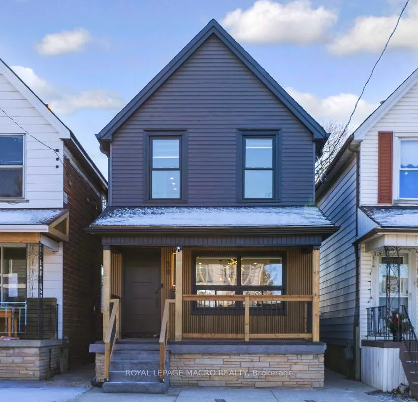 Photo 2 of 38 Glendale Avenue N, Hamilton, Crown Point — HOMEH
